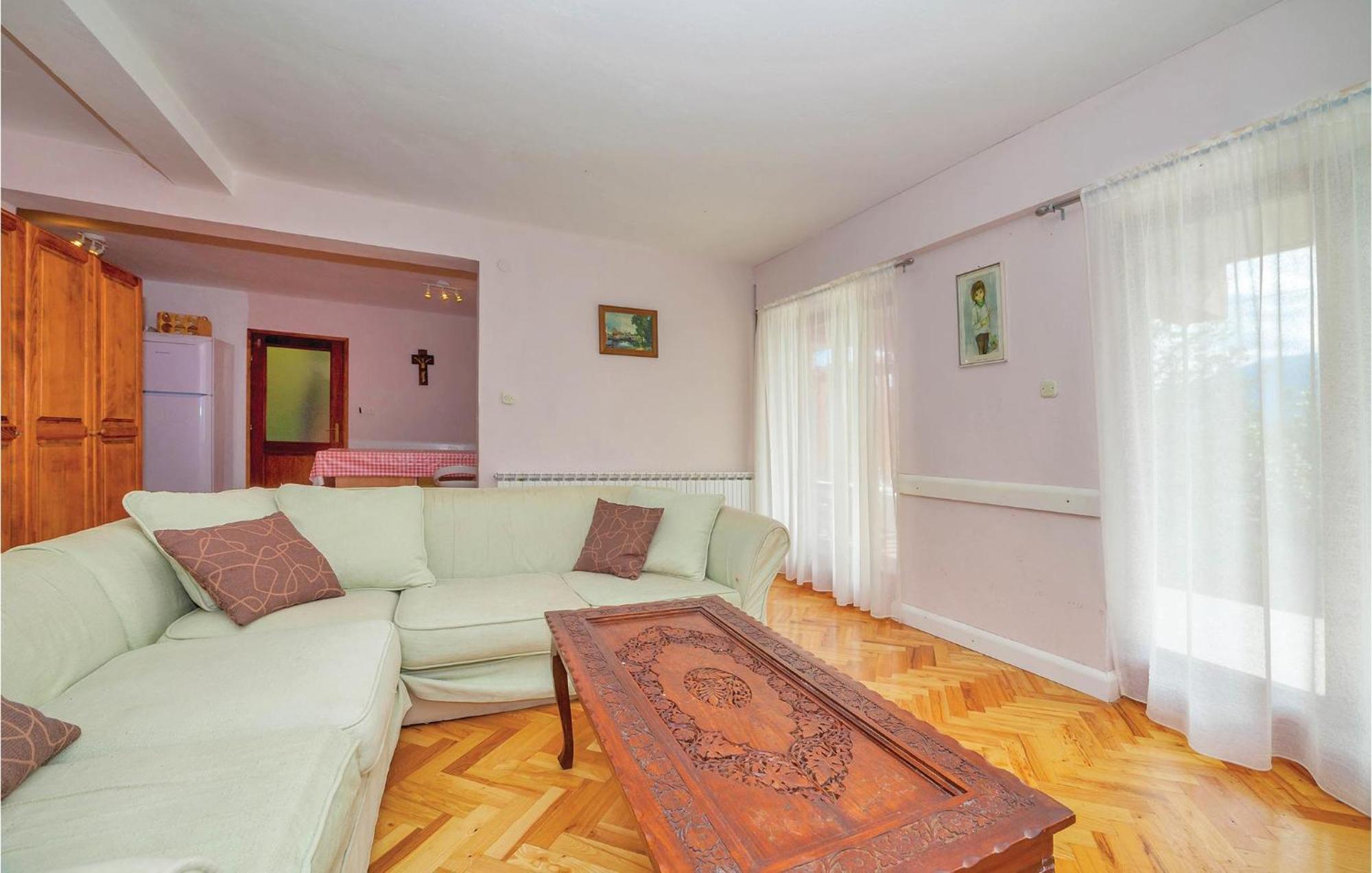7 Bedroom Pet Friendly Home In Crni Kal Crni Kal (Lika-Senj) Exterior foto