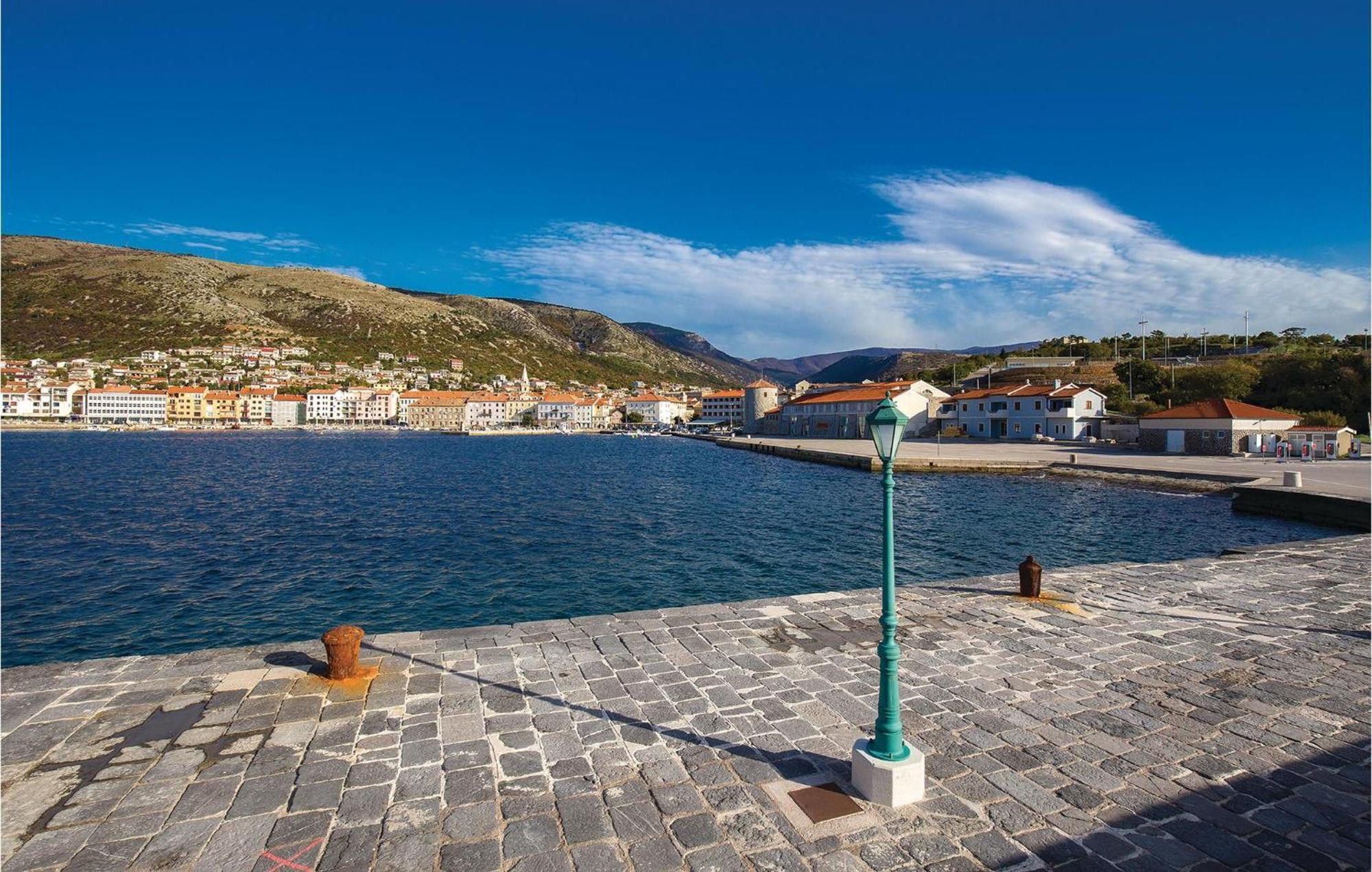 7 Bedroom Pet Friendly Home In Crni Kal Crni Kal (Lika-Senj) Exterior foto