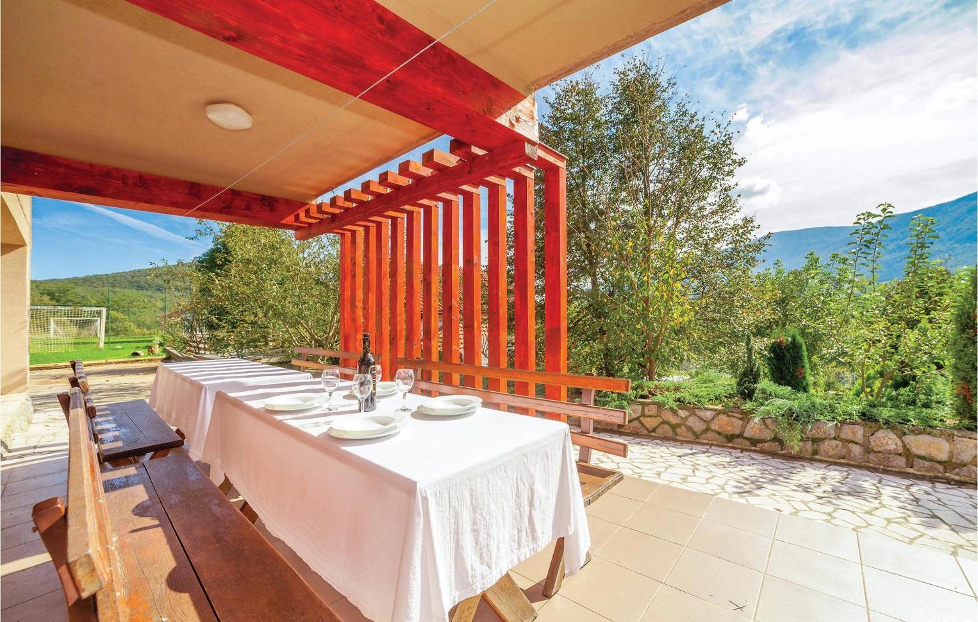 7 Bedroom Pet Friendly Home In Crni Kal Crni Kal (Lika-Senj) Exterior foto