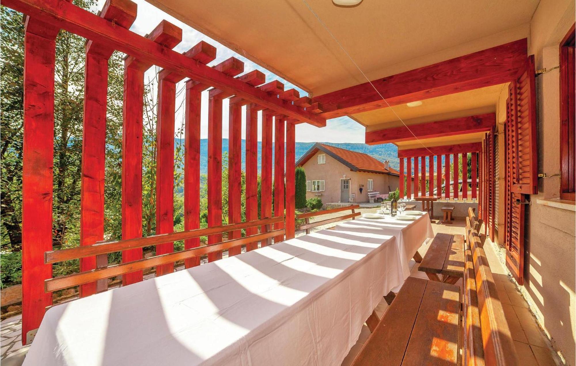 7 Bedroom Pet Friendly Home In Crni Kal Crni Kal (Lika-Senj) Exterior foto